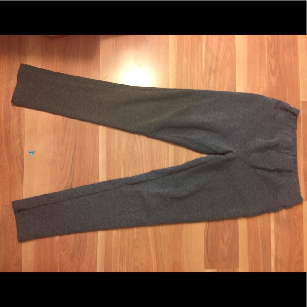 Gray jeggings